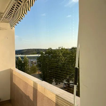 1 Bedroom Gateway To The Old Capital Lägenhet